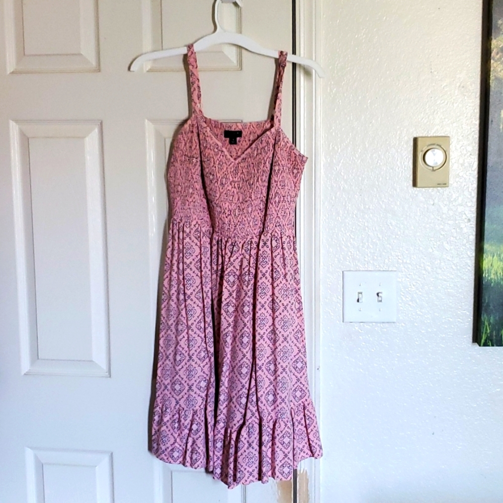 Pink Torrid midi dress size 1